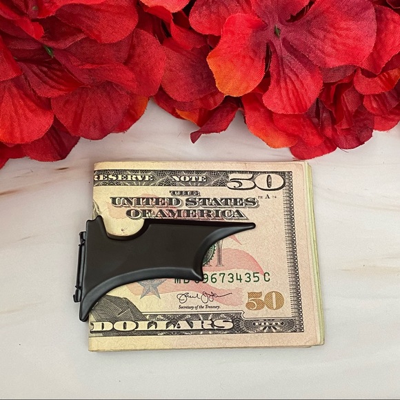 Black Batman Stainless Steel Magnetic Money Clip - Picture 10 of 16